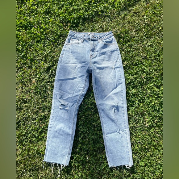And Now This Jeans - Picture 1 of 7
